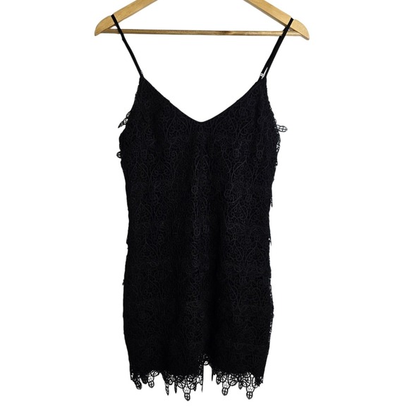 Dolce Vita Dresses & Skirts - Dolce Vita Black Lace Slip Mini Dress XS V‎ Neck Spaghetti Straps